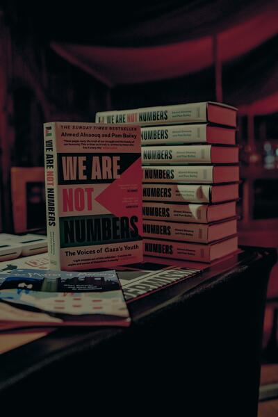 We Are Not Numbers, Crossing Border, Den Haag